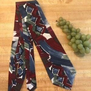 #1184 VTG PIERRE CARDIN SILK PRINT WOVEN NECKTIE 56X4